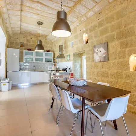 Villa Sunny Side Spacious With Private Pool & Wifi By 360 Estates Birbuba