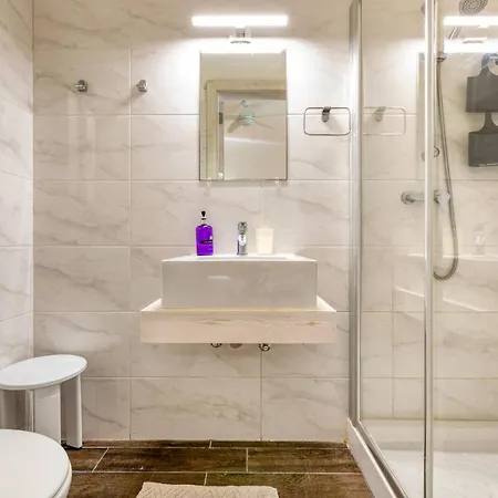 Sunny Side Spacious With Private Pool & Wifi By 360 Estates Villa